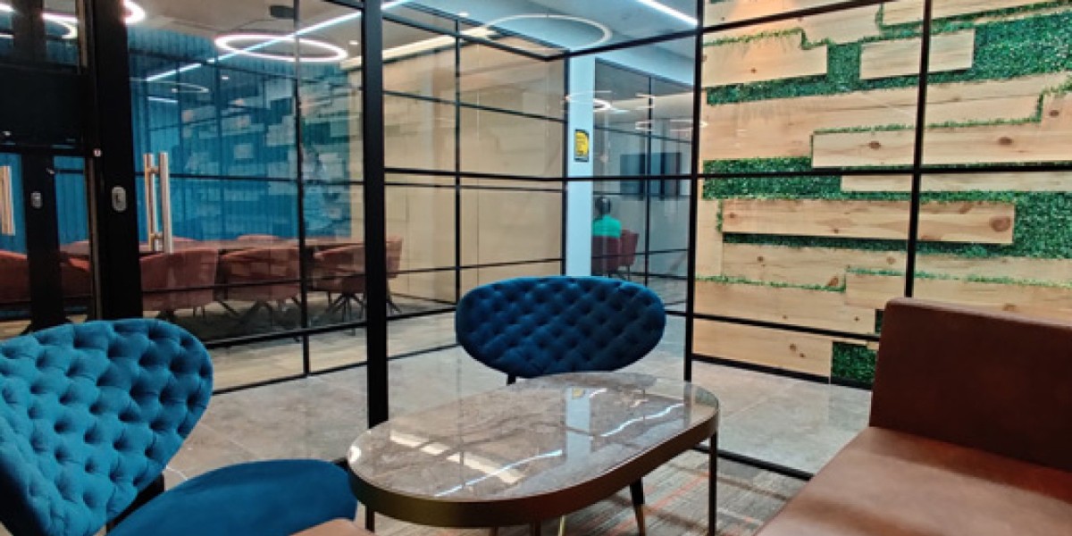 Break out space at Awfis Omr