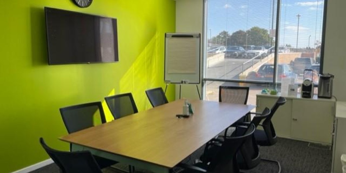 Meeting room at Basepoint Business Centre (Camberley)