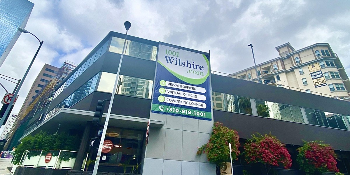 The W Suites - 1001 Wilshire Blvd