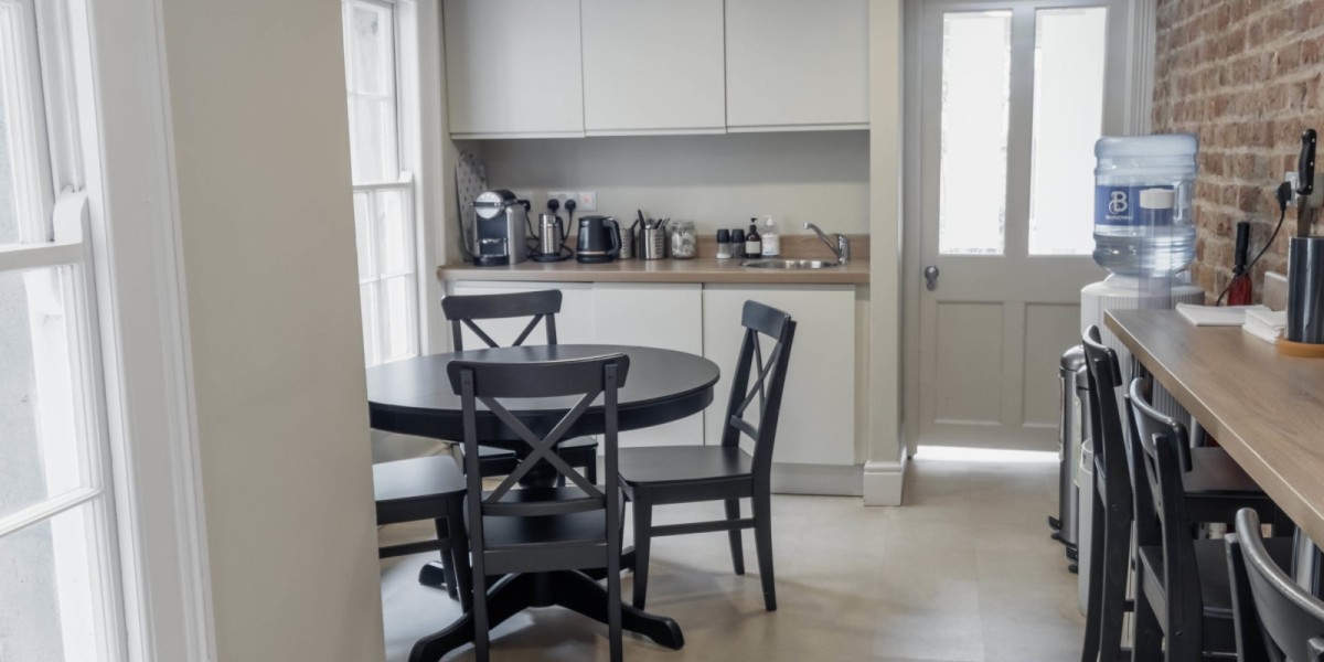 Kitchen facilities at 8 Herbert St