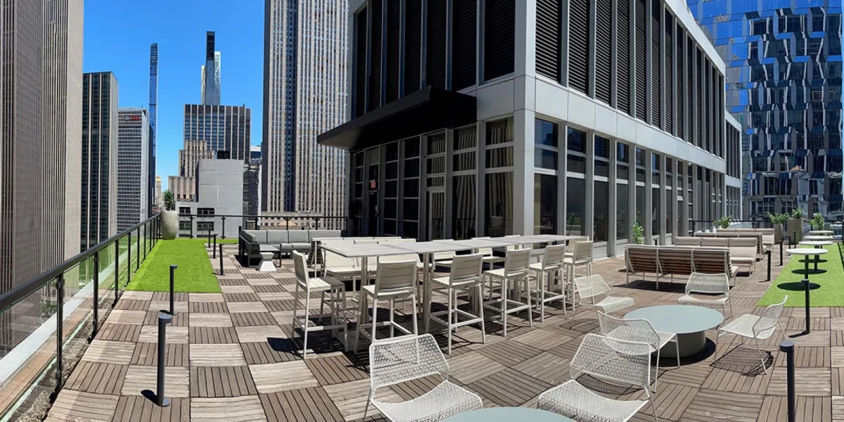 Roof terrace at Corporate Suites NYC Office Space - Midtown West