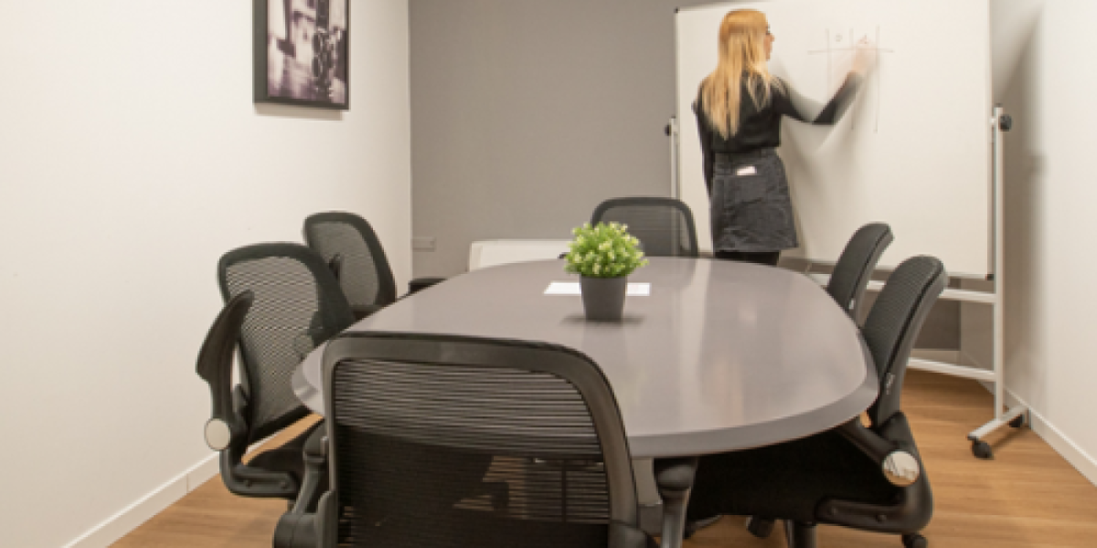 Meeting room at Cofoundry Coworking - Milano Martesana