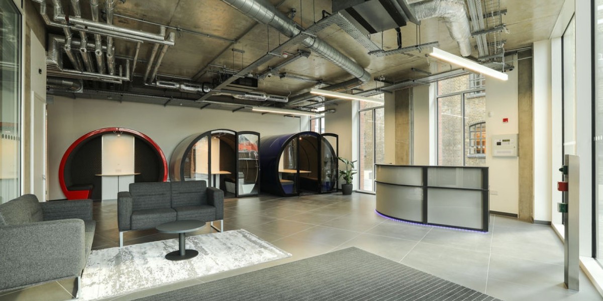 Manned Reception at Divisible Space Stratford