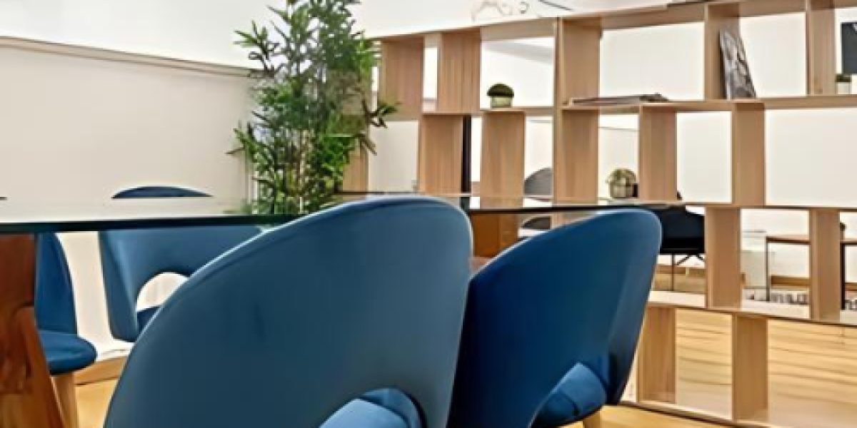 Working space at Cofroundry Via Leonida Bissolati