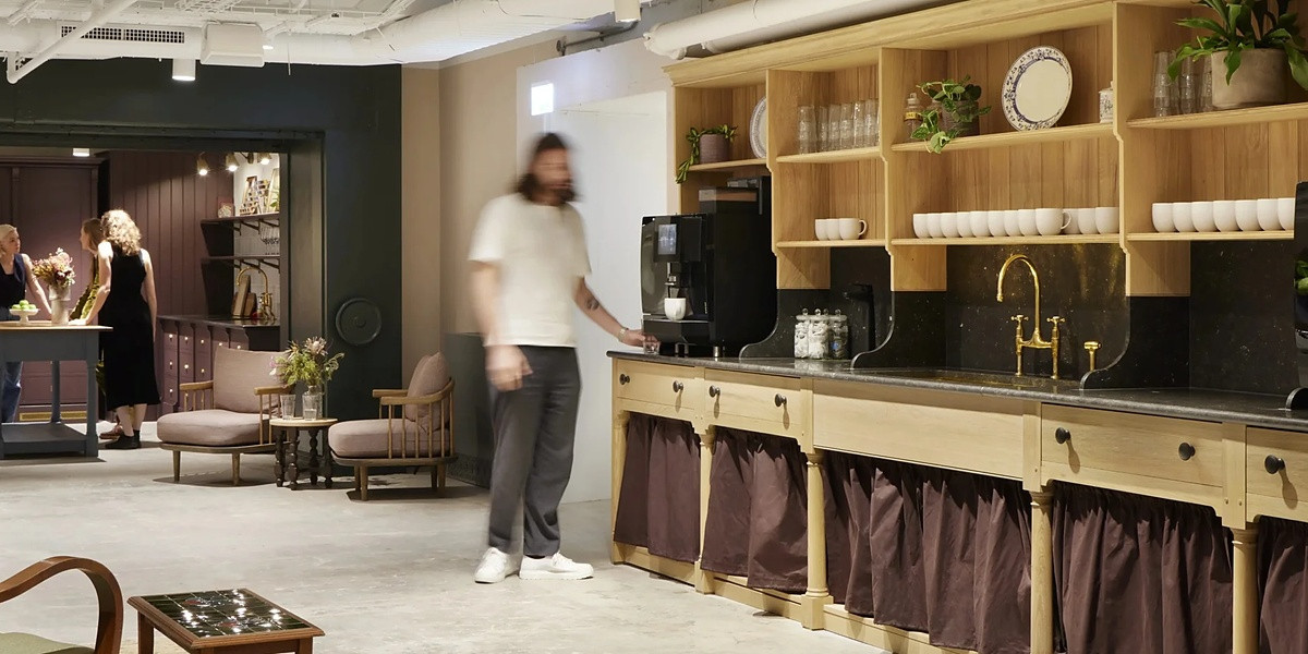 Members' kitchen and lounge at x+why Arding & Hobbs
