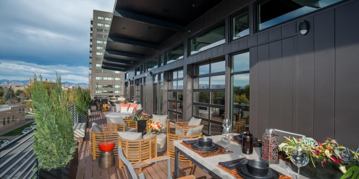 Outdoor area at Shift Workspaces Bannock