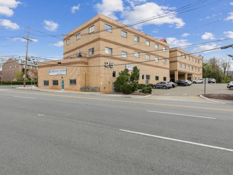 Essex Suites
