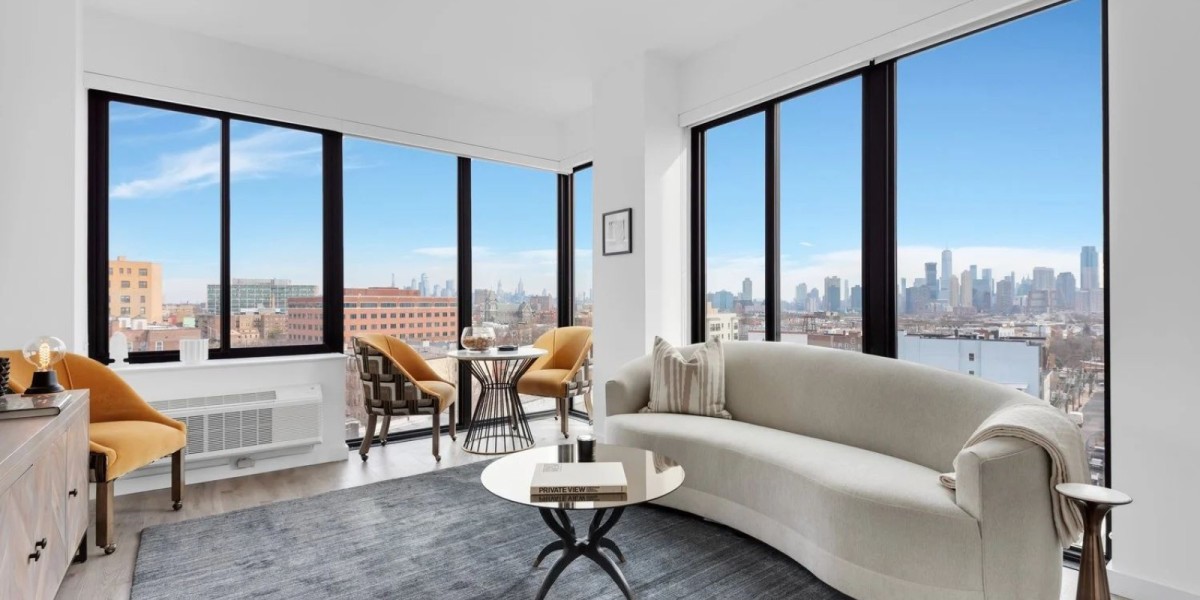 Luxury breakout area near Newkirk Street Jersey City