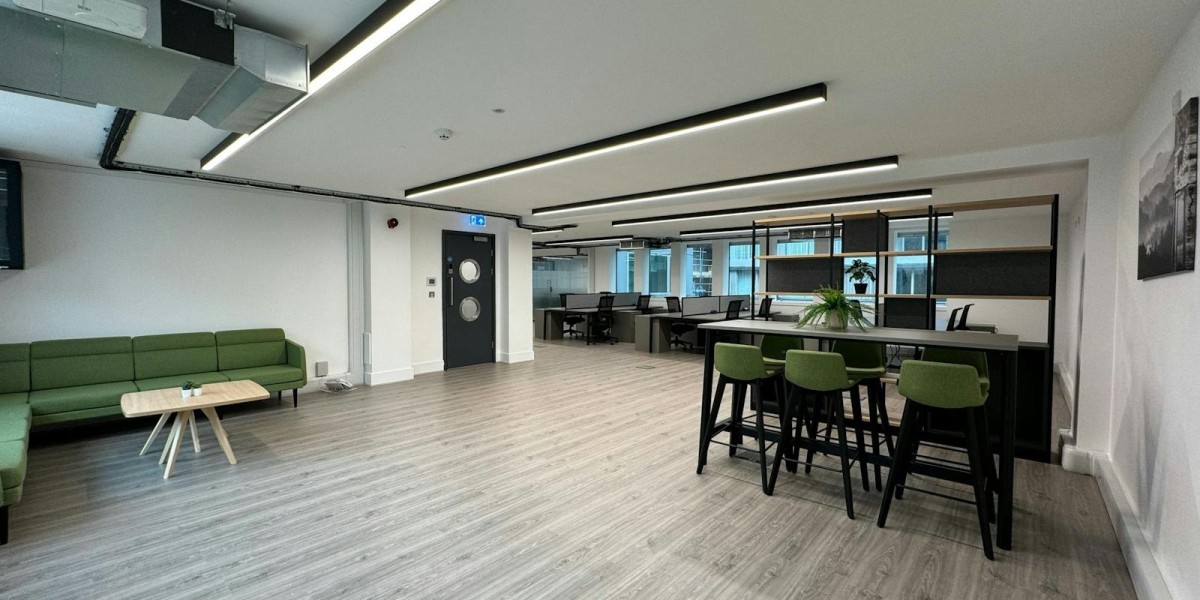 Breakout area at 16 St Clare Street, managed space office for rent