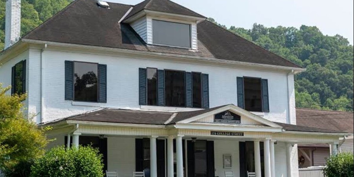 Coworking space to rent at 2nd Desk Coworking - Pikeville