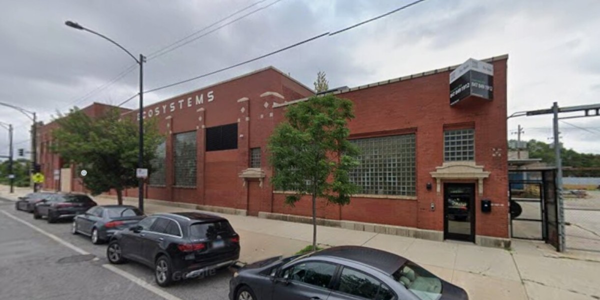 Office space for rent at Hatch 41, 4131 S State St, Chicago, IL 60609, USA