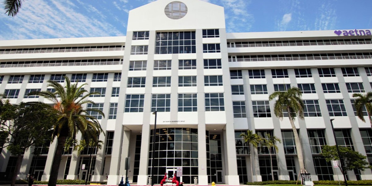 Office space to rent at Office Evolution, 261 N University Dr suite 500, Plantation, FL 33324, USA