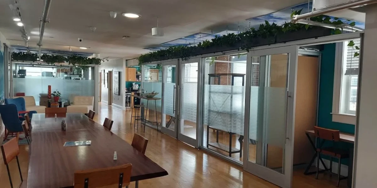 Creative office space near Downtown St. Petersburg