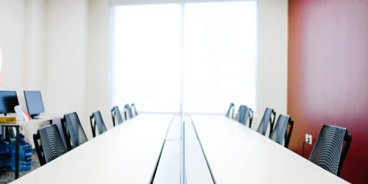 All-inclusive and affordable office space near Montecito, Las Vegas