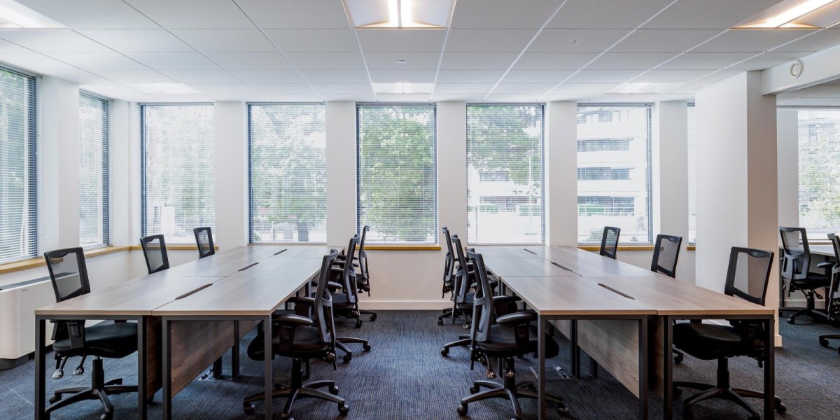 Rent an office space near South Farnborough