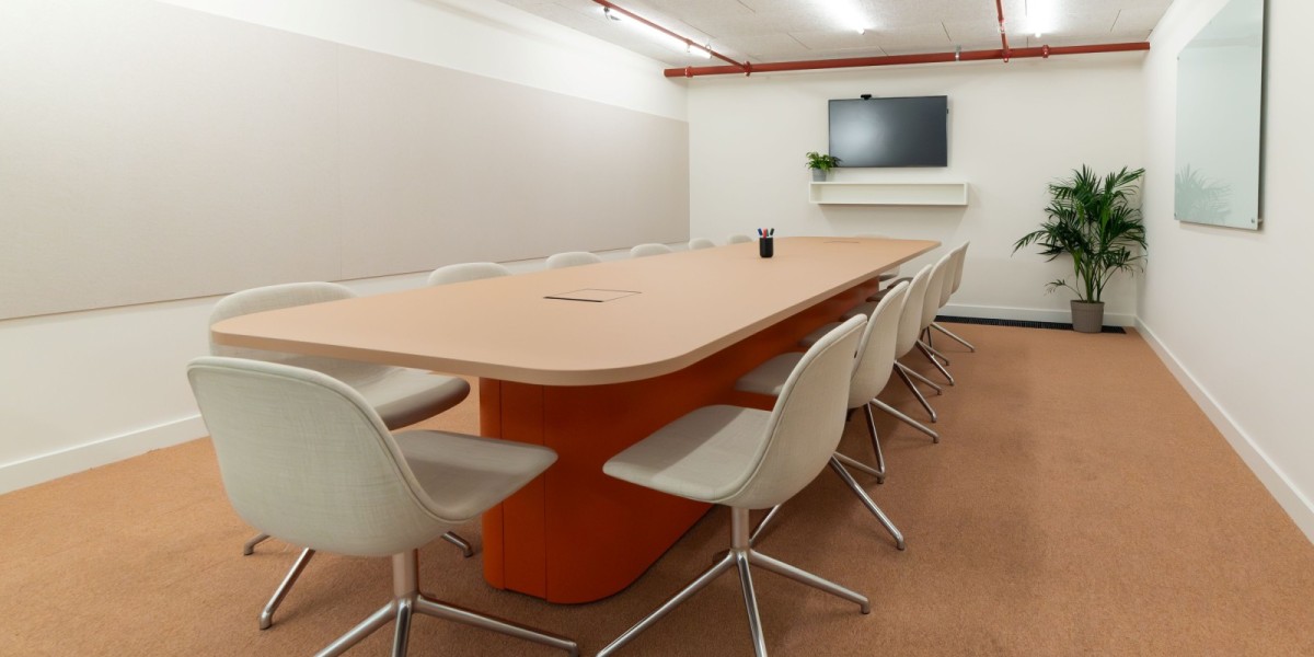 Flexible office space near White City, London