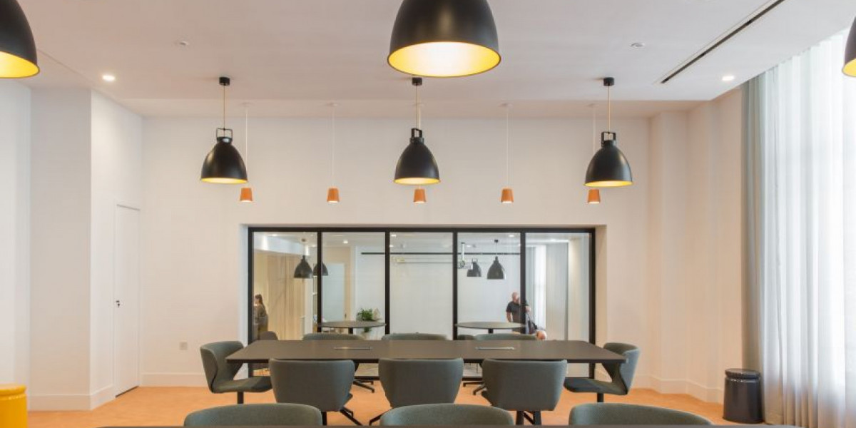 All inclusive office solutions at affordable prices near Holles Street (Stop OG)