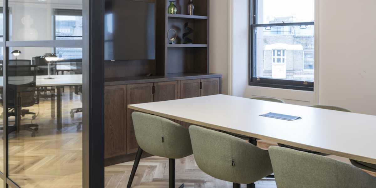 Beautiful managed space near Farringdon, London