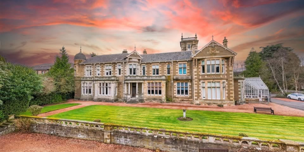 Office space located at 118 Strathern Rd, Broughty Ferry, Dundee DD5 1JW, UK