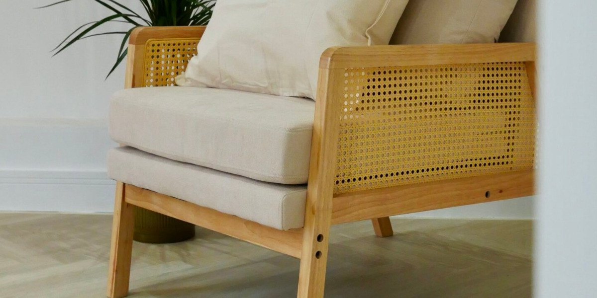 Armchair and plant in a quiet corner of Workshop