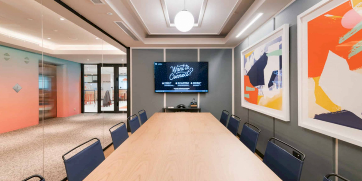 All inclusive office solutions at affordable prices near Le Peletier station