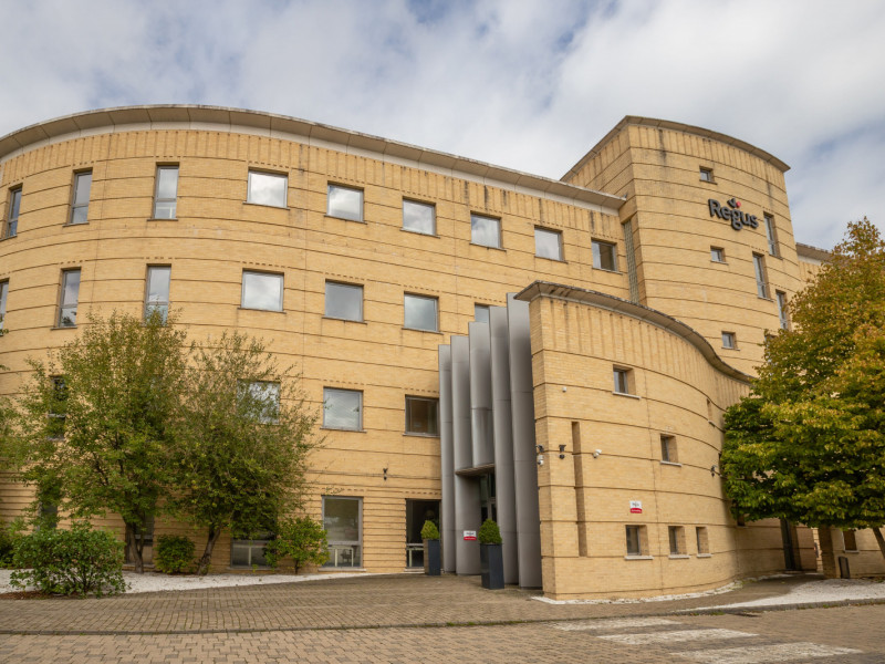 Thames Valley Park Drive