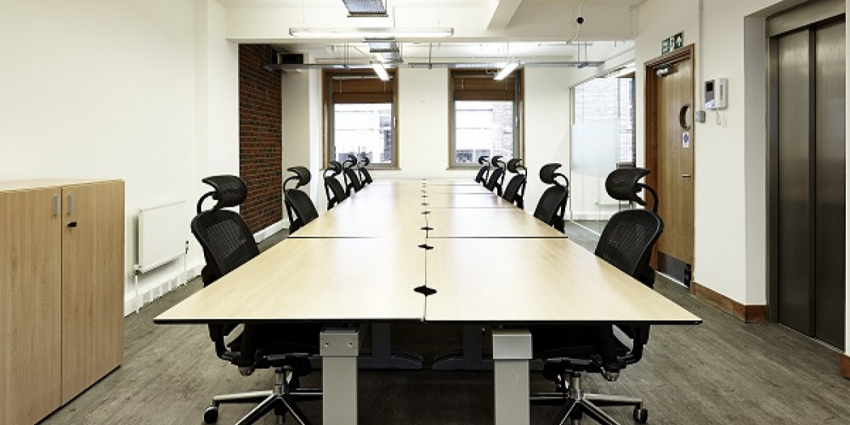Professional office space in The City London