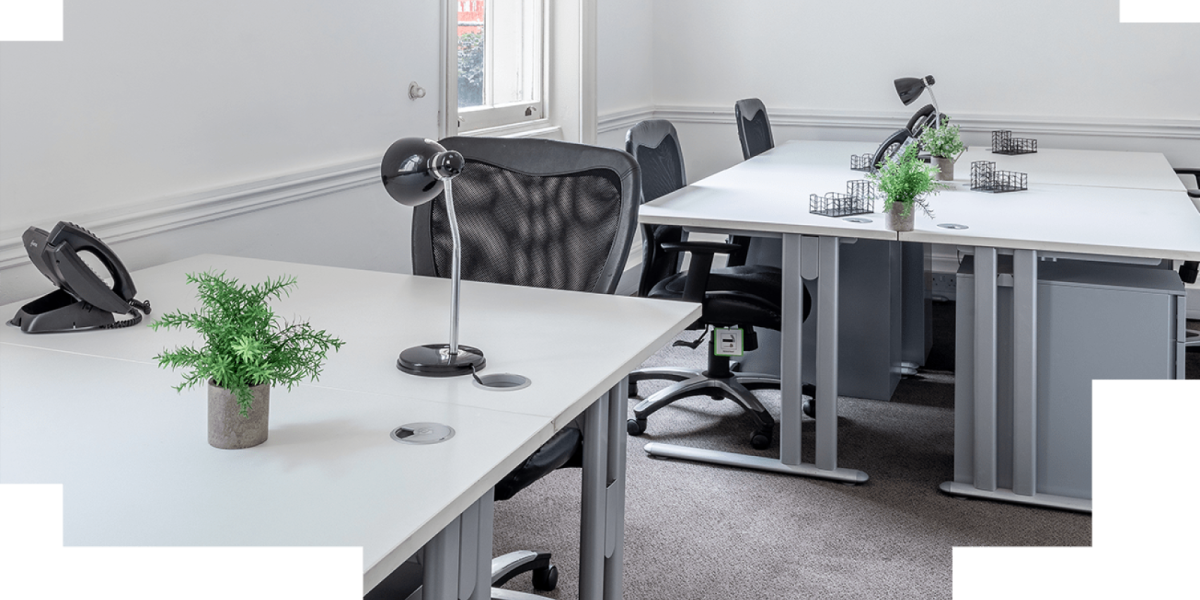Workspace at Manned reception at The Boutique Workplace Company - 7-9 Henrietta Street