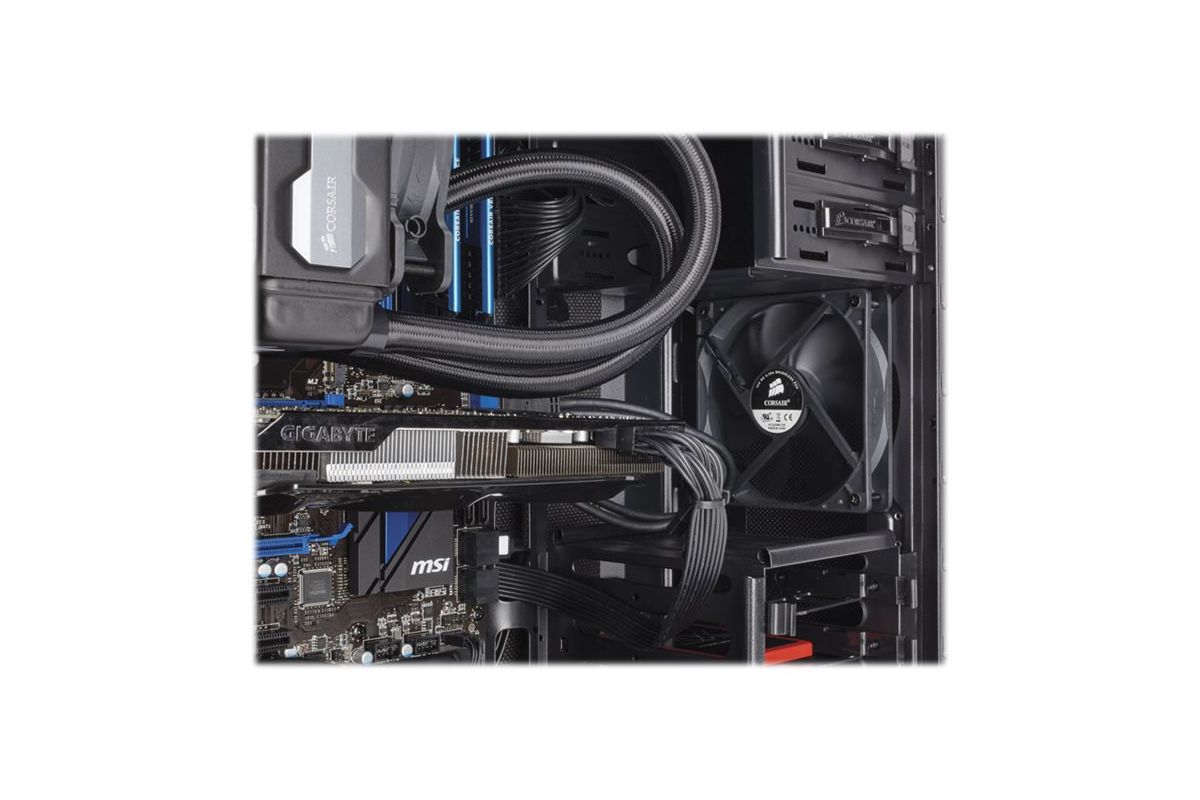 CORSAIR Carbide Series 100R