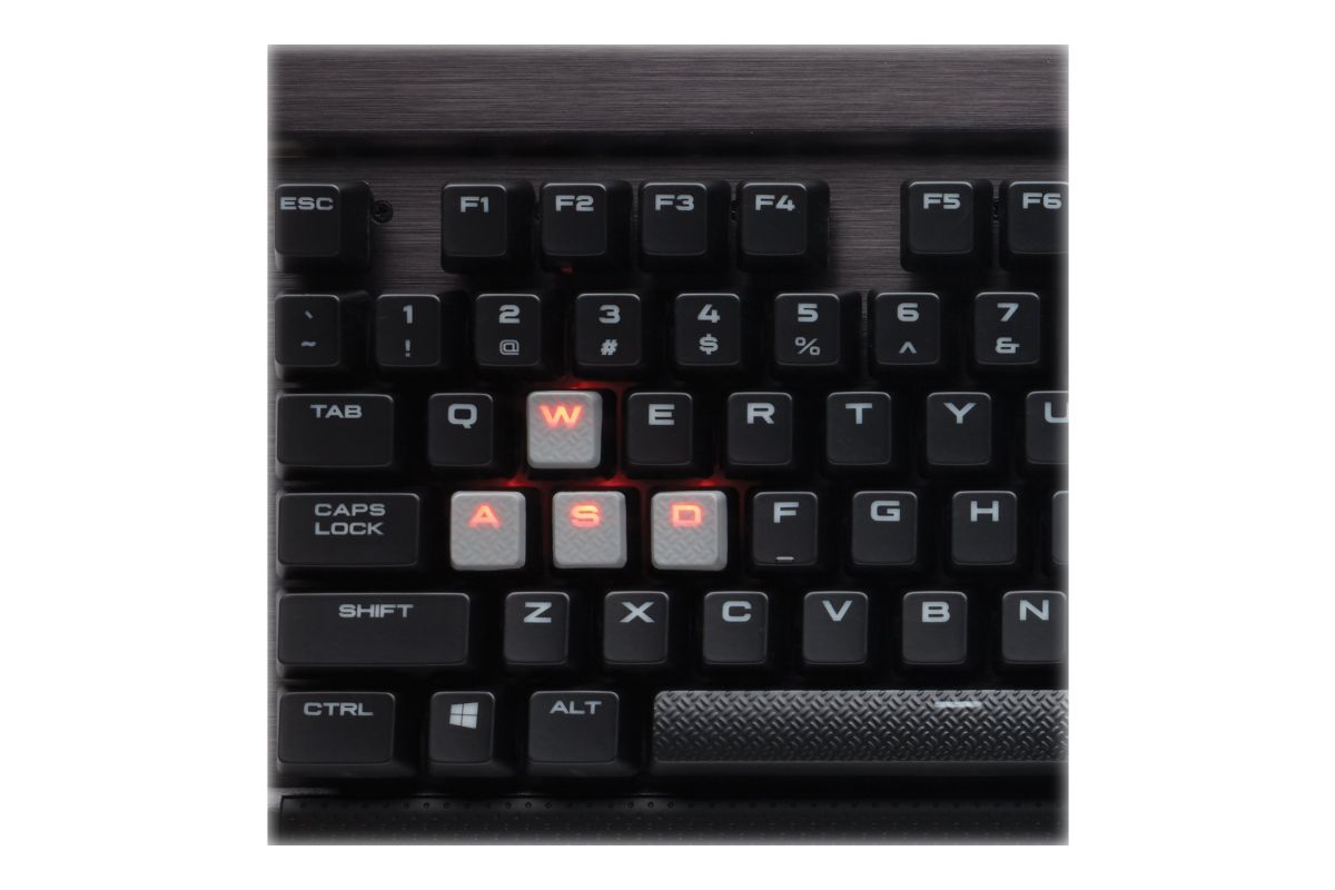 CORSAIR Gaming K70 LUX Mechanical