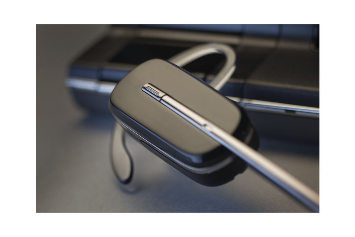 Plantronics Savi W745-M