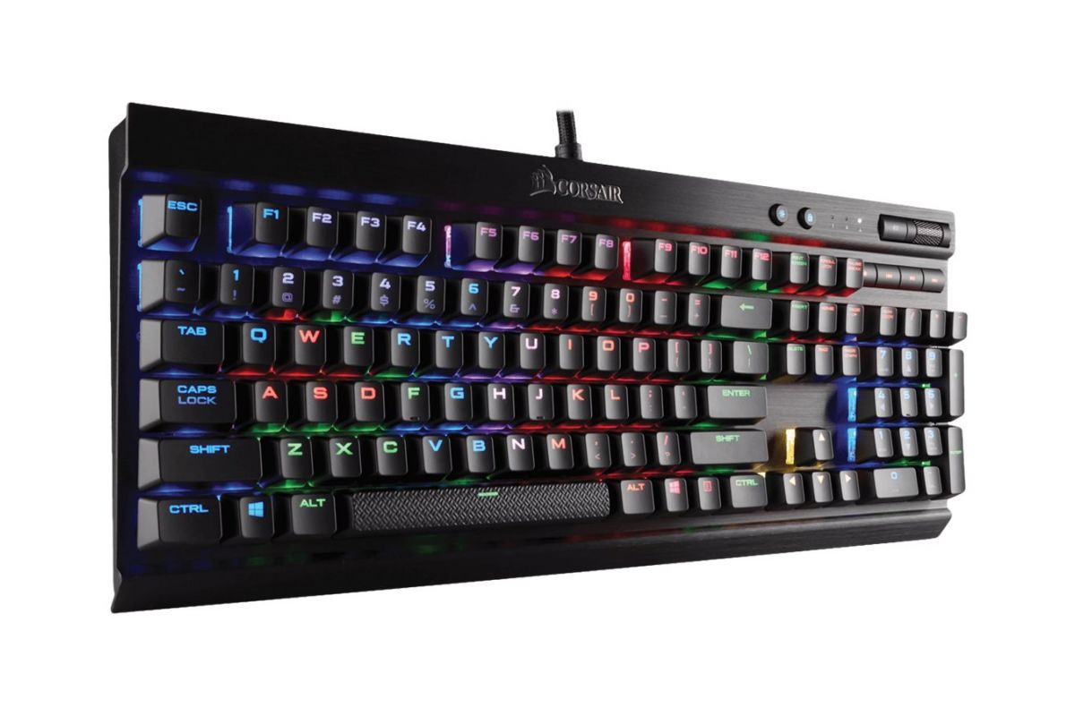 CORSAIR Gaming K70 LUX Mechanical