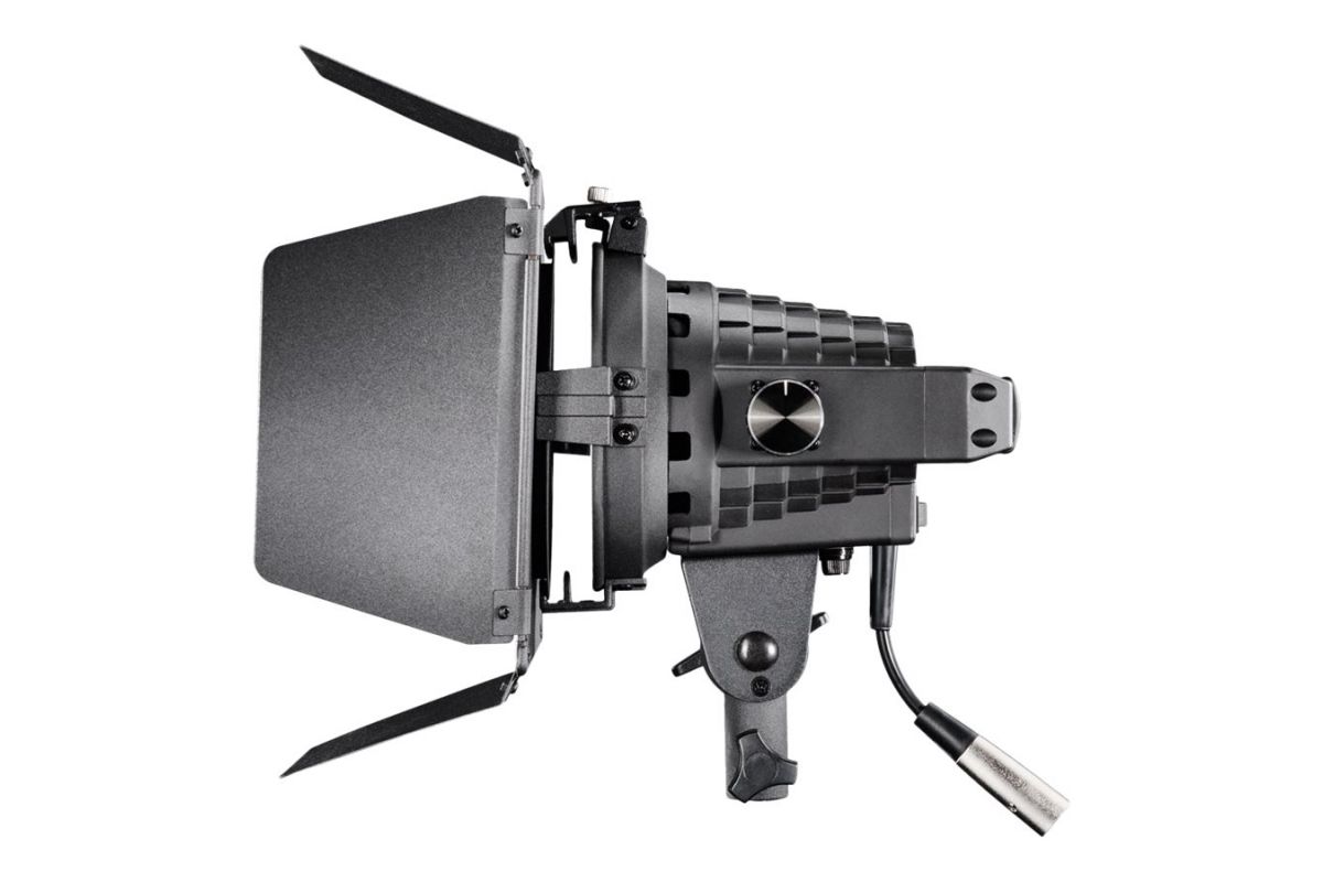 Walimex Pro LED Spotlight + Barndoors