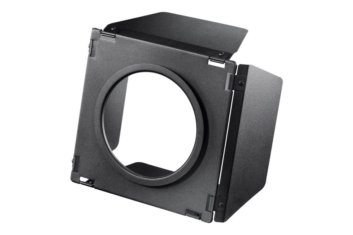 Walimex Pro LED Spotlight + Barndoors