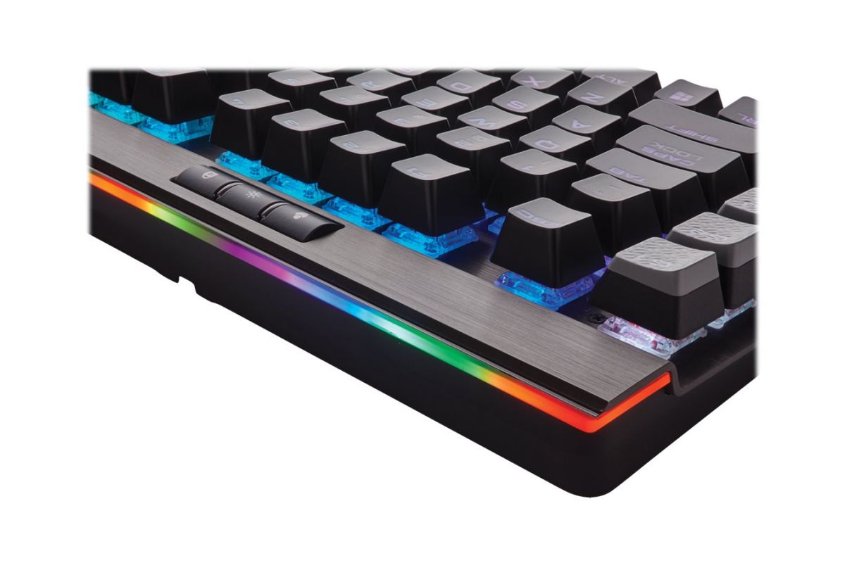 CORSAIR Gaming K95 RGB PLATINUM Mechanical