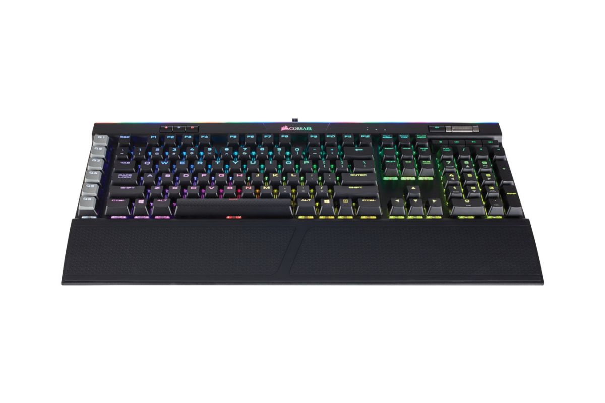 CORSAIR Gaming K95 RGB PLATINUM Mechanical