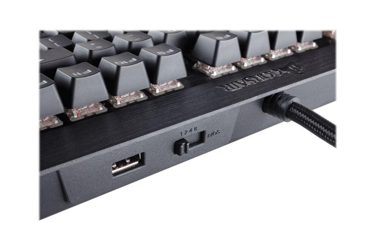 CORSAIR Gaming K70 RGB RAPIDFIRE Mechanical