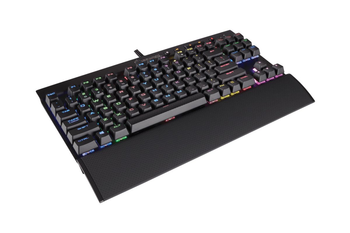 CORSAIR Gaming K65 LUX RGB Compact Mechanical