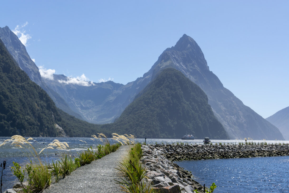 Te Anau to Milford Sound highlight