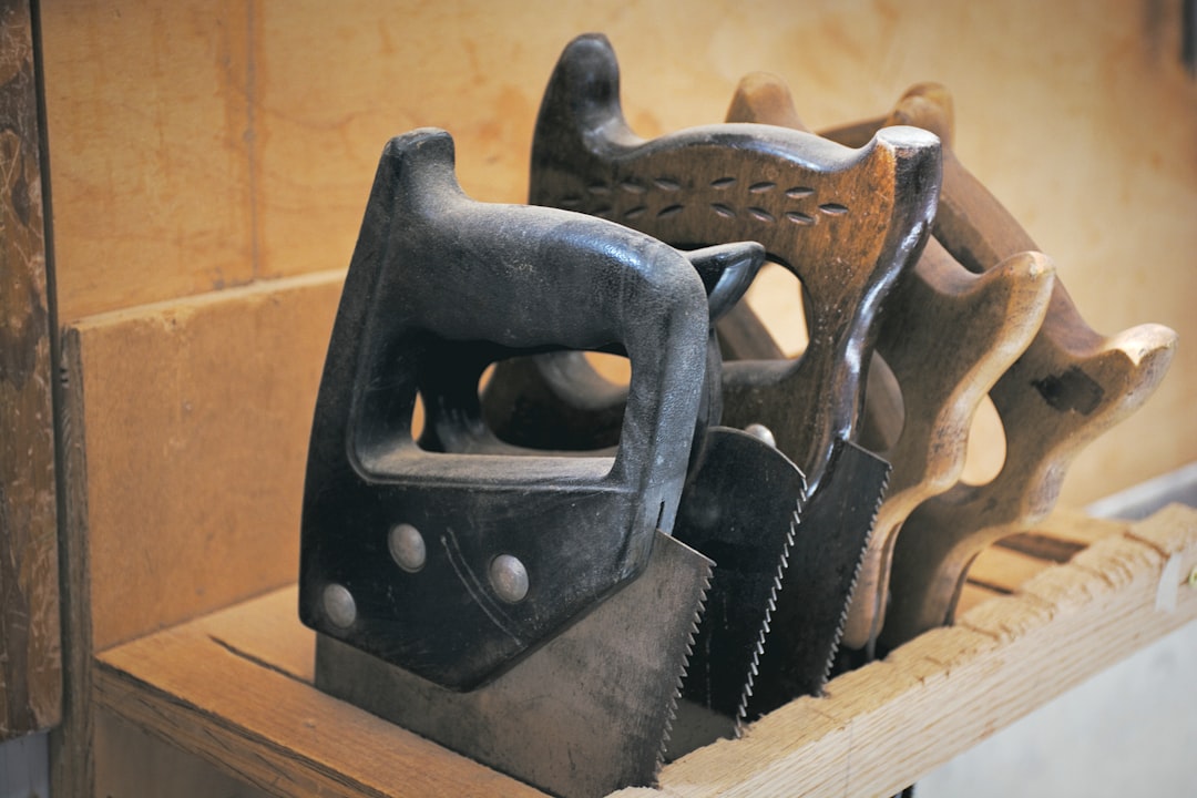 Joiner and carpenter booking system demo for quotes and consultations