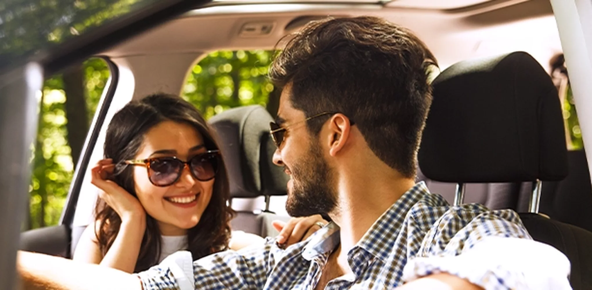 Valentine’s Weekend Getaway Ideas with Green Motion Car Rental