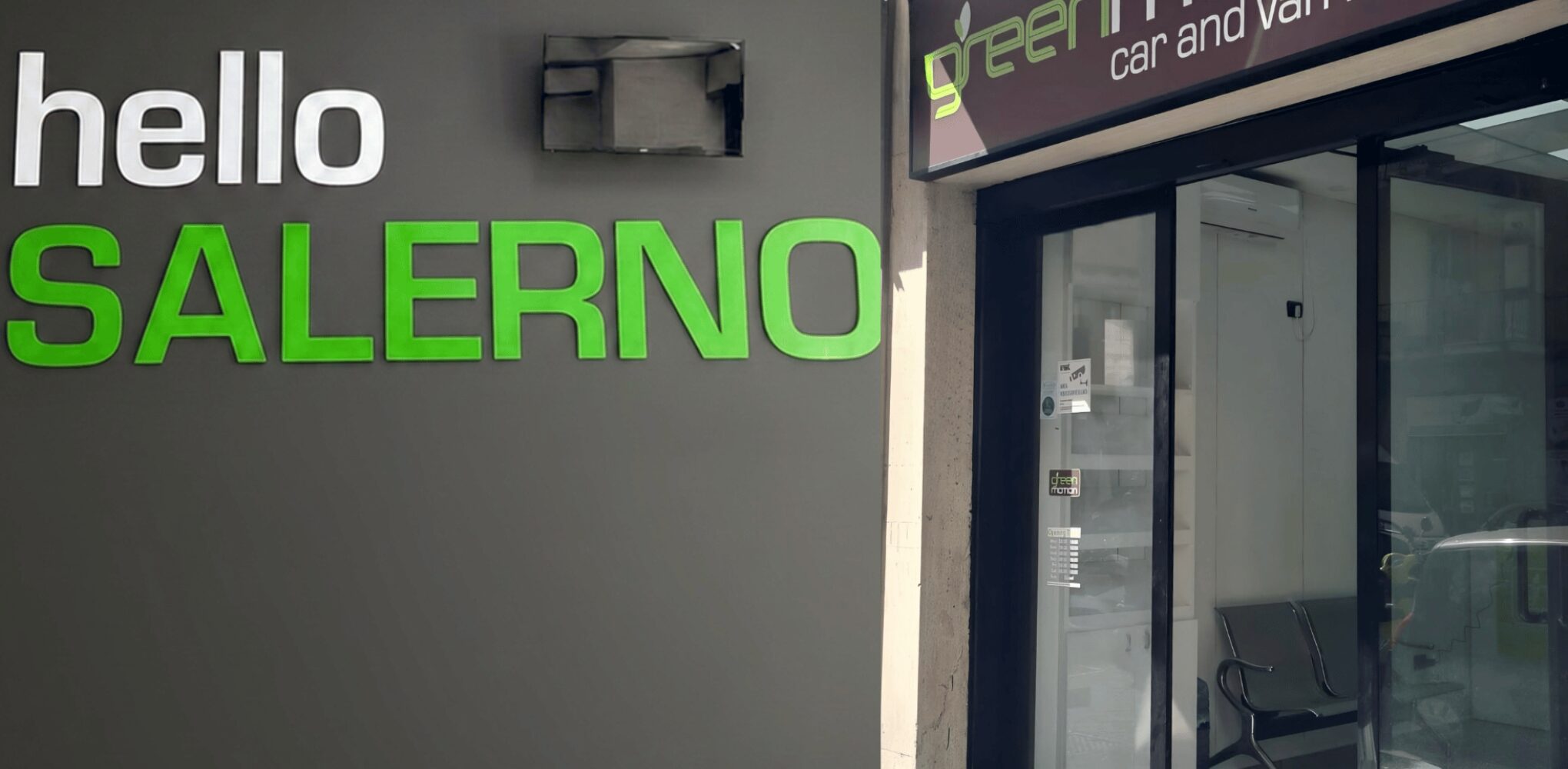 Nuovo allestimento Salerno Stazione Ferroviaria