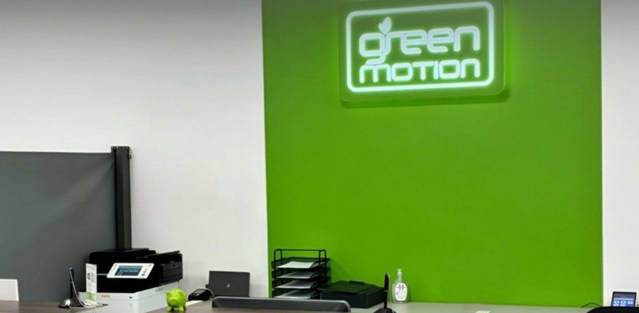 Ecco la nostra stazione di noleggio di Roma Fiumicino Aeroporto... ci siamo rifatti il look!