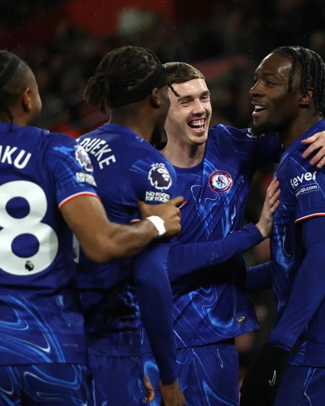 Ninety Second Mobile Entry Flows With Chatbot Support and One Tap Payment