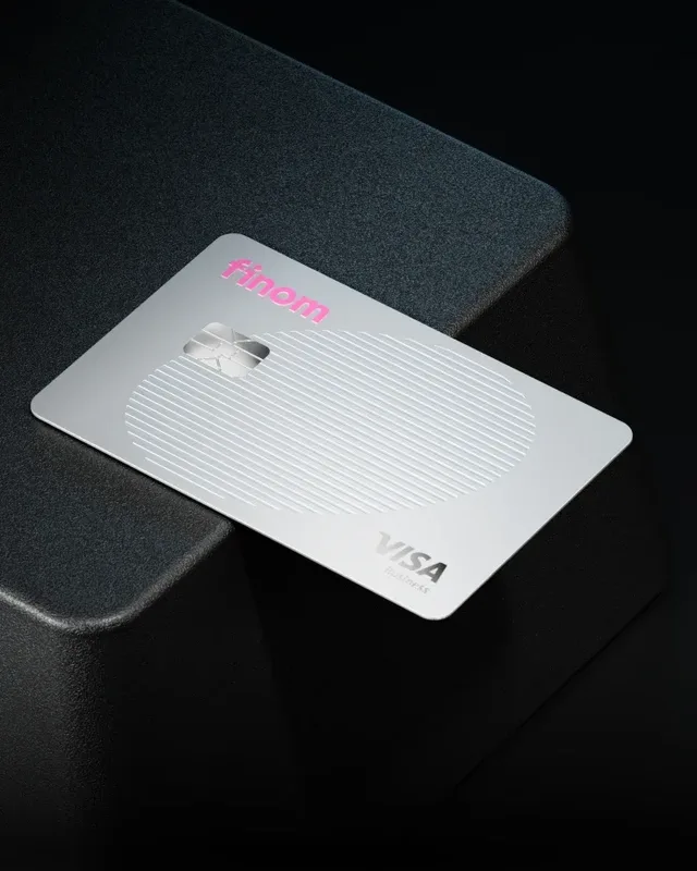 Native Language Outbound Sequences Routing Warm Replies Into Finom's Sales CRM