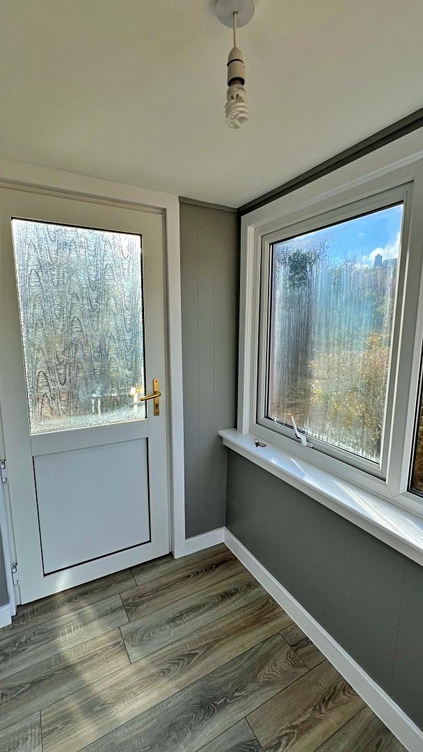 2 bedroom bungalow for sale, Inverlochy House, Newmarket