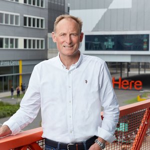 2021-Headshot-Gavin-Poole-1000-x-1000