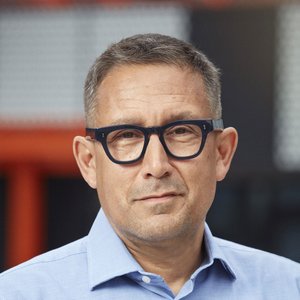 2023-Headshot-Mike-Megan-1000-x-1000