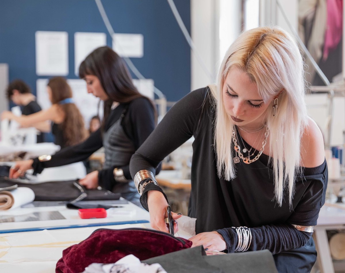 2025_05_08_NABA_PREPARAZIONE_FASHION_SHOW-41