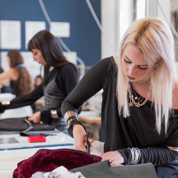 2025_05_08_NABA_PREPARAZIONE_FASHION_SHOW-41